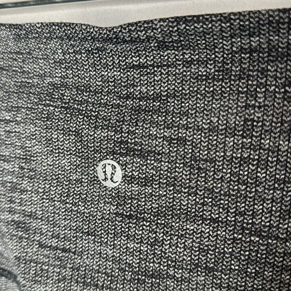Lululemon Wunder Under Heathered Grey/Black Full Length Leggings. Size 8. - Picture 7 of 8